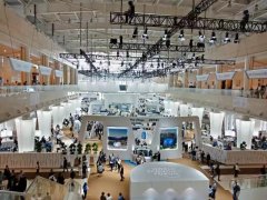 2018夏季達沃斯｜陳曉龍先生出席世界經(jīng)濟論壇新領(lǐng)軍者年會 大亞圣象堅…